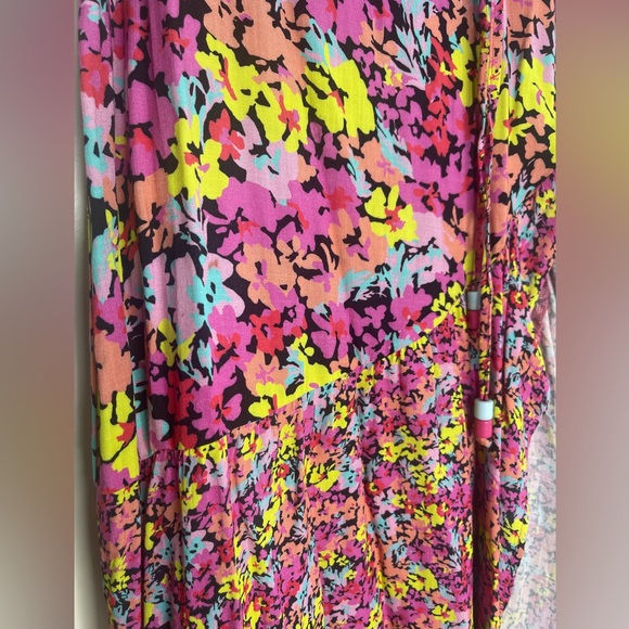 Maaji Monet Allie Beachwear Crop Top AND Autumn Long Skirt SET Multi-color) - Picture 10 of 11